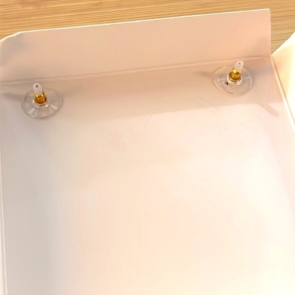 Brand New BaubleBar Baseball Drop Earrings Home Run Honey Beaded Sporty MLB - Picture 8 of 9